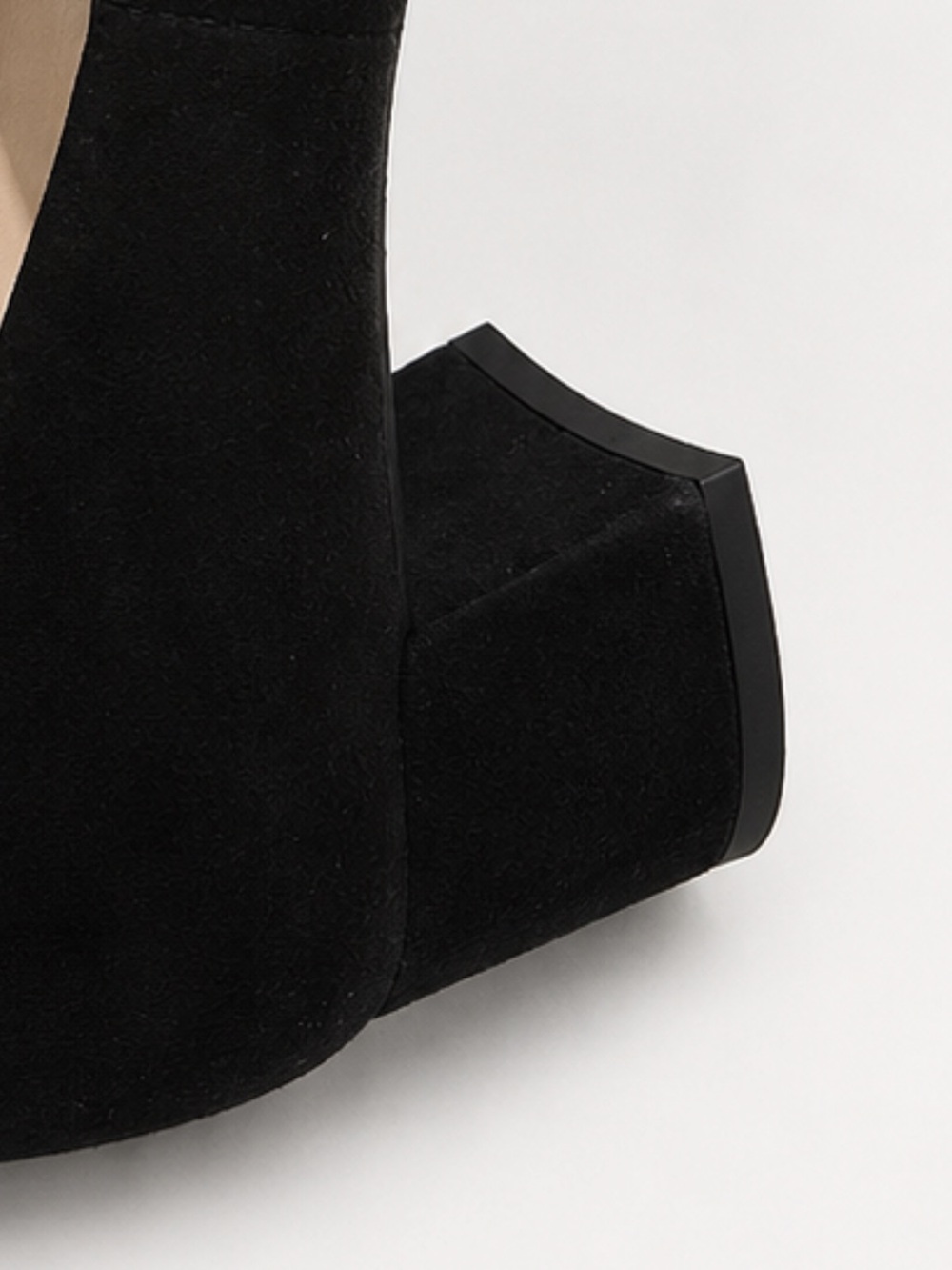 Anne Klein Black Pom Pom Suede Block Heel Pumps-Size 6 - Picture 7 of 8